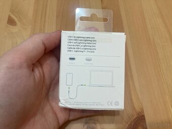 USB-C to Lightning Cable (2m) iPhone, iPad - 4