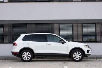 Volkswagen Touareg II 3.0 V6 TDI 4MOTION Mountain - 4