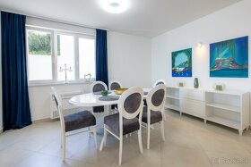 Makarska(HR)–Zariadený apartmán s výhľadom na more - 4