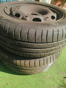 Letné 4 ks Goodyear Efficientgrip Performanc 82H 185/60/R14 - 4