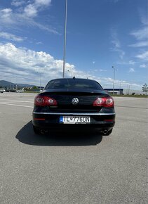 VW Passat CC - 4