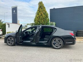 BMW Rad 7 740Li xDrive A/T8, 245 kW, 4d - 4