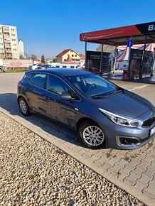 Predám Kia Ceed Silver  1,4 CVVT benzín rv 2015 - 4