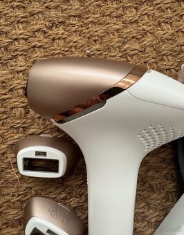 Philips Lumea IPL 9900 SkinAI BRI973/00 - 4