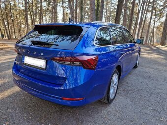 Škoda Octavia Combi 2,0 TDI Style 110kW Virtual Matrix Ťažné - 4