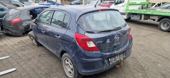 Lacno rozpredám Opel Corsa 2006-2014 na náhradné diely - 4