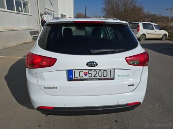 KIA CEED 1,6 CRDI, GOLD, NAFTA, Prvý MAJITEĽ, 246 600 KM - 4