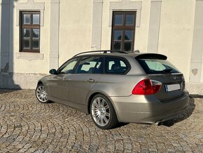 BMW 320d Touring E91 - 4