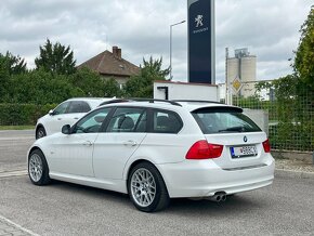 BMW Rad 3 Touring 330d 180kW, M6, 5d - 4