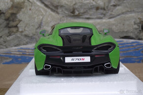 1:18 McLaren 570 - 4