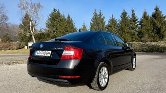 Škoda Octavia 1.6 TDI COMFORTLINE - 4