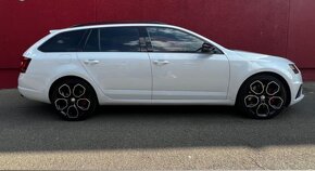 Škoda Octavia RS 2.0 TSI - 4