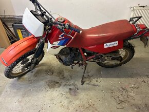 Honda xl 600 - 4