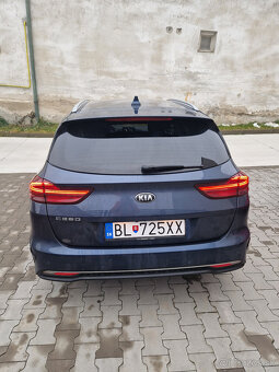 Kia Ceed SW 1.6 CRDi GOLD 2019, manuál (6st) - 4