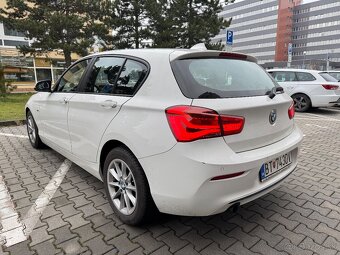 BMW 118i Sport - 4