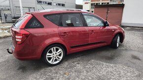 Kia Ceed 1.6 Dizel 85 kw 2008 r 189...km cena do 30 11 2024 - 4