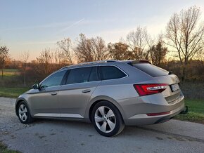 Škoda Superb 3 DSG 2017 LED NAVI ACC FRONT ASSIST - 4