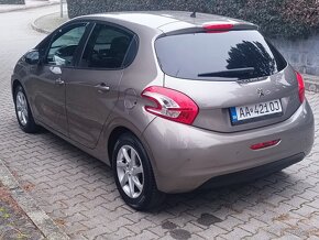 Peugeot 208 1.2 VTi 60kw - STYLE - Po servise - 4