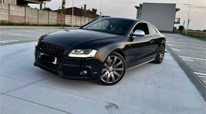 AUDI S5 4.2FSI V8 - 4