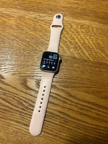 Apple Watch Series 5, 40 mm Gold Alu Pink Sand - 4