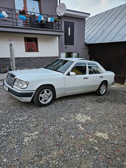 Predám mercedes w 124 200d - 4