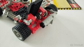 Lego 8842 Motokára (Technic 1986) - 4