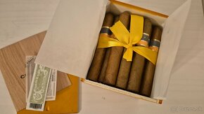 COHIBA SIGLO VI - 4