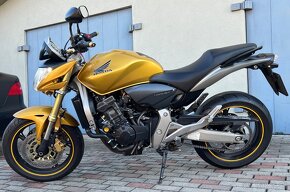 Honda hornet 600 - 4