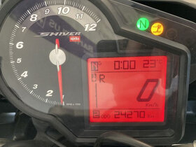 Aprilia Shiver 750 - 4