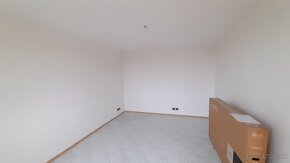 Na predaj 1 izbový byt, 39m2, sídl. P.O. Hviezdosla - 4