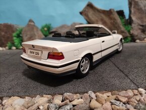 prodám model 1:18 BMW 325i cabrio - 4