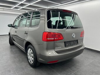 Volkswagen Touran 1.6 TDI BlueMotion Technology Comfortline - 4