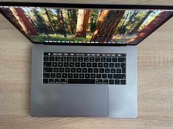 Apple MacBook Pro 15" A1990 2018 Space Grey (EMC 3215) - 4