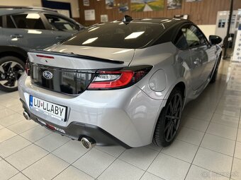 Subaru BRZ 2.4i 172kW MY2023 - 4