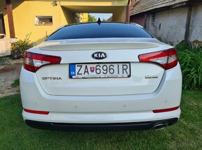 KIA Optima 2.0 - Hybrid AT/6 - 4