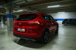 Hyundai Tucson 2.0 diesel automat plna vybava 56 000km - 4