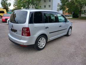 Volkswagen Touran 1.9 TDI 77KW - 4