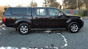 NISSAN NAVARA 2.5dci DoubleCab 09/2015 4x4 97tis KM - - 4