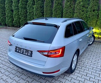 Škoda Superb Combi 2.0 TDI SCR Style DSG - 4