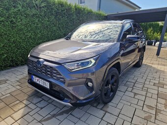 Predam toyota rav4 2.5 hybrid 2019 awd 4x4 - 4