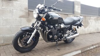 Yamaha XJR 1300 - 4