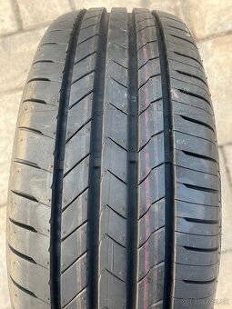 Bridgestone Alenza 225/65R17 - 4