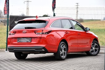 Hyundai i30 CW 1.5i BENZÍN Family SR 2021 DPH - 4