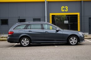 Mercedes E trieda T - 4