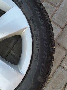 Predám elektrónové disky 6J x 15H2 ET38 s pneu zimné Pirelli - 4