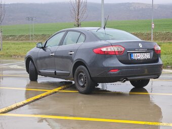 Renault Fluence 1.5 dci - 4