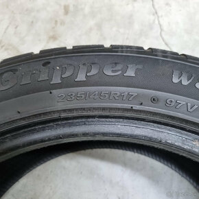 Zimné pneumatiky 235/45 R17 STARMAXX DOT2819 - 4