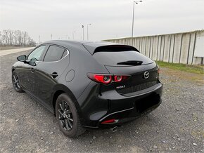 Mazda 3 2.0 AT plus - 4