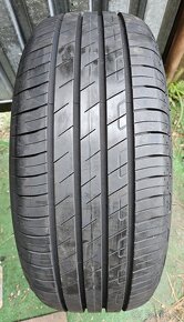 Špičkové letné pneu GoodYear - 215/55 r17 98W - 4