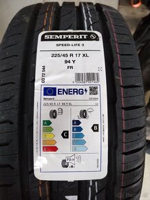 Semperit 225/45 R17 - 4